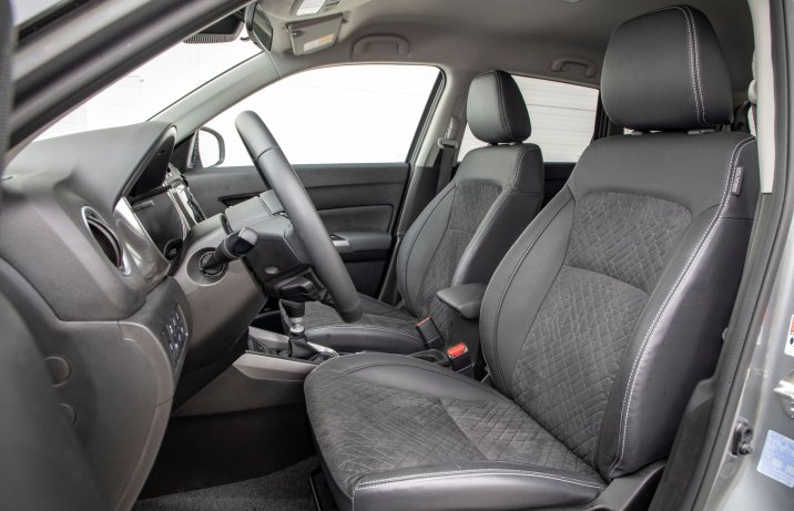 Suzuki Vitara - fotele