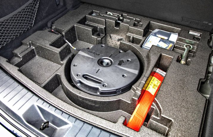 Mazda CX-60 3.3 e-Skyactiv D 200 2WD Exclusive-Line (2023) – test – koło dojazdowe