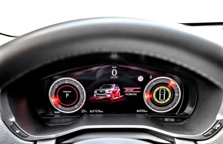 Mazda CX-60 3.3 e-Skyactiv D 200 2WD Exclusive-Line (2023) – test – zegary