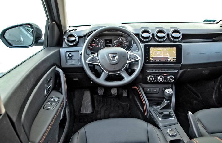 Dacia Duster 1.5 Blue dCi 4x4 SL Extreme = wnętrze, deska rozdzielcza