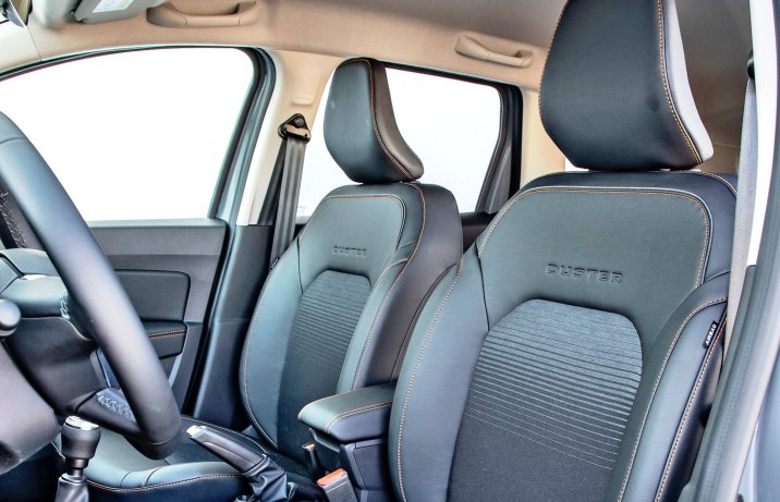 Dacia Duster 1.5 Blue dCi 4x4 SL Extreme = wnętrze, fotele