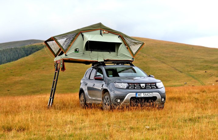 Dacia Duster 1.5 Blue dCi 4x4 SL Extreme – z namiotem na dachu