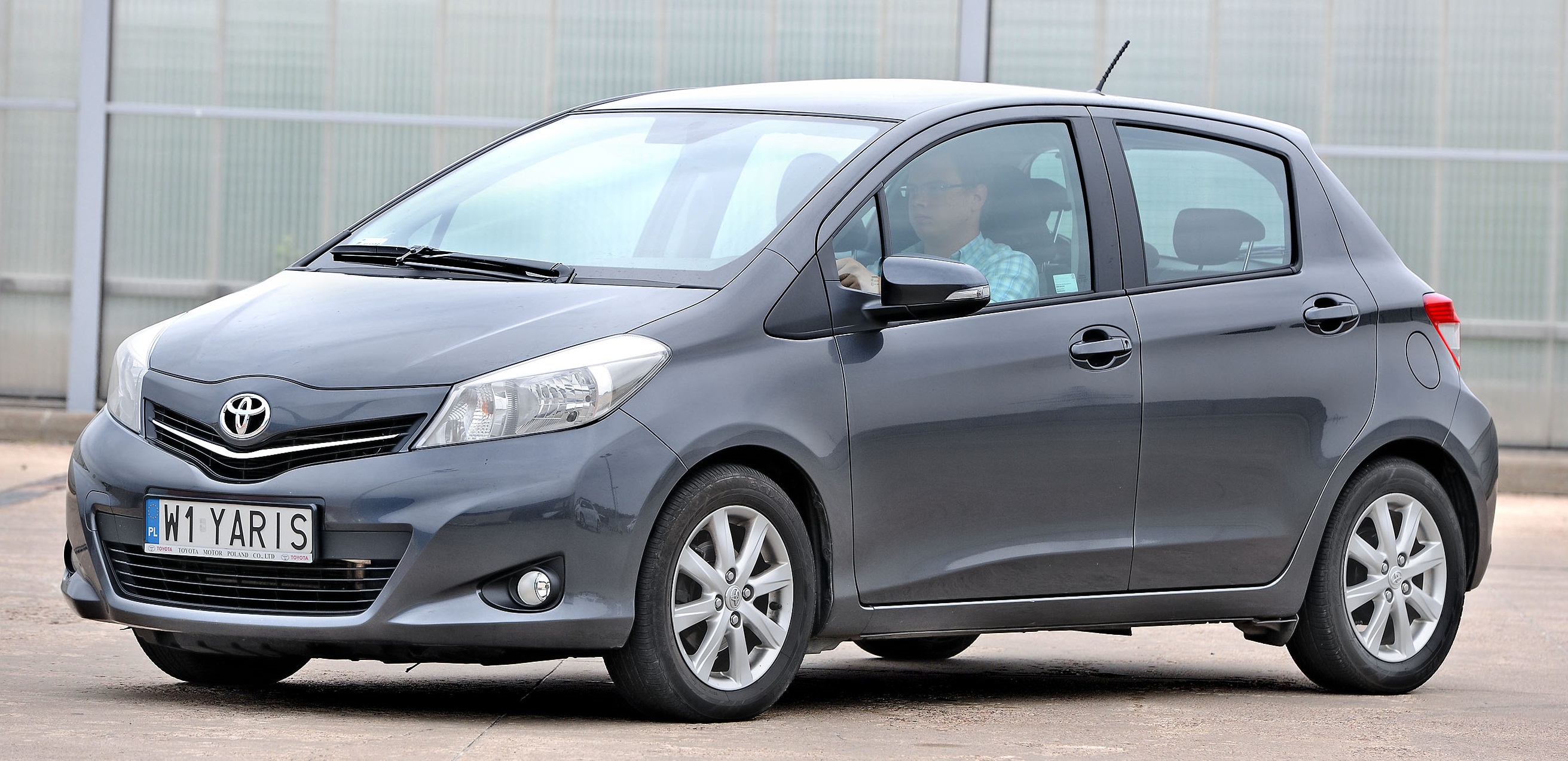 pierwsze uzywane auto_toyota yaris