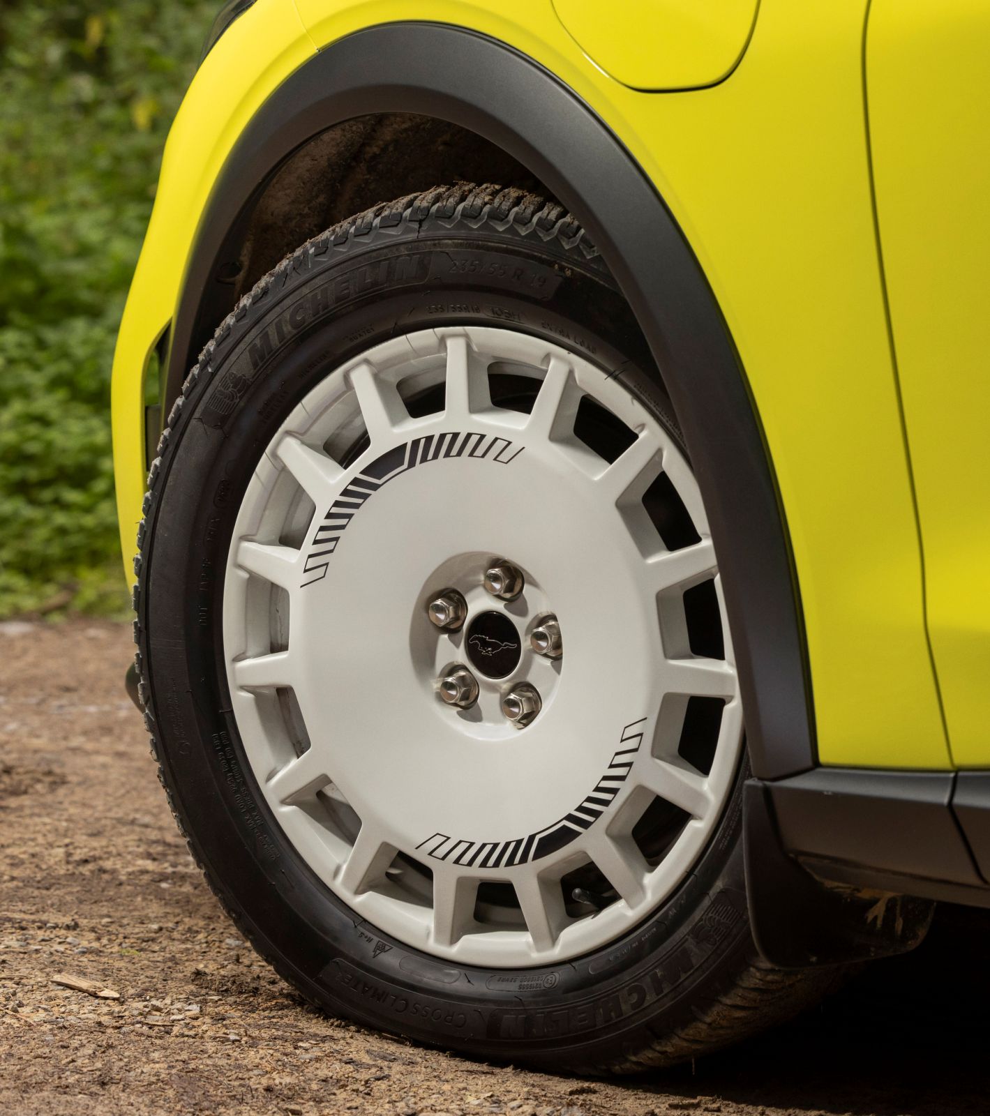 FORD-mustang-MACH-E_RALLYE-felga