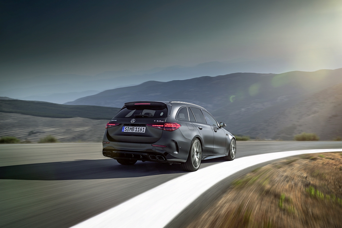 2023 Mercedes-AMG C 63 E Performance T