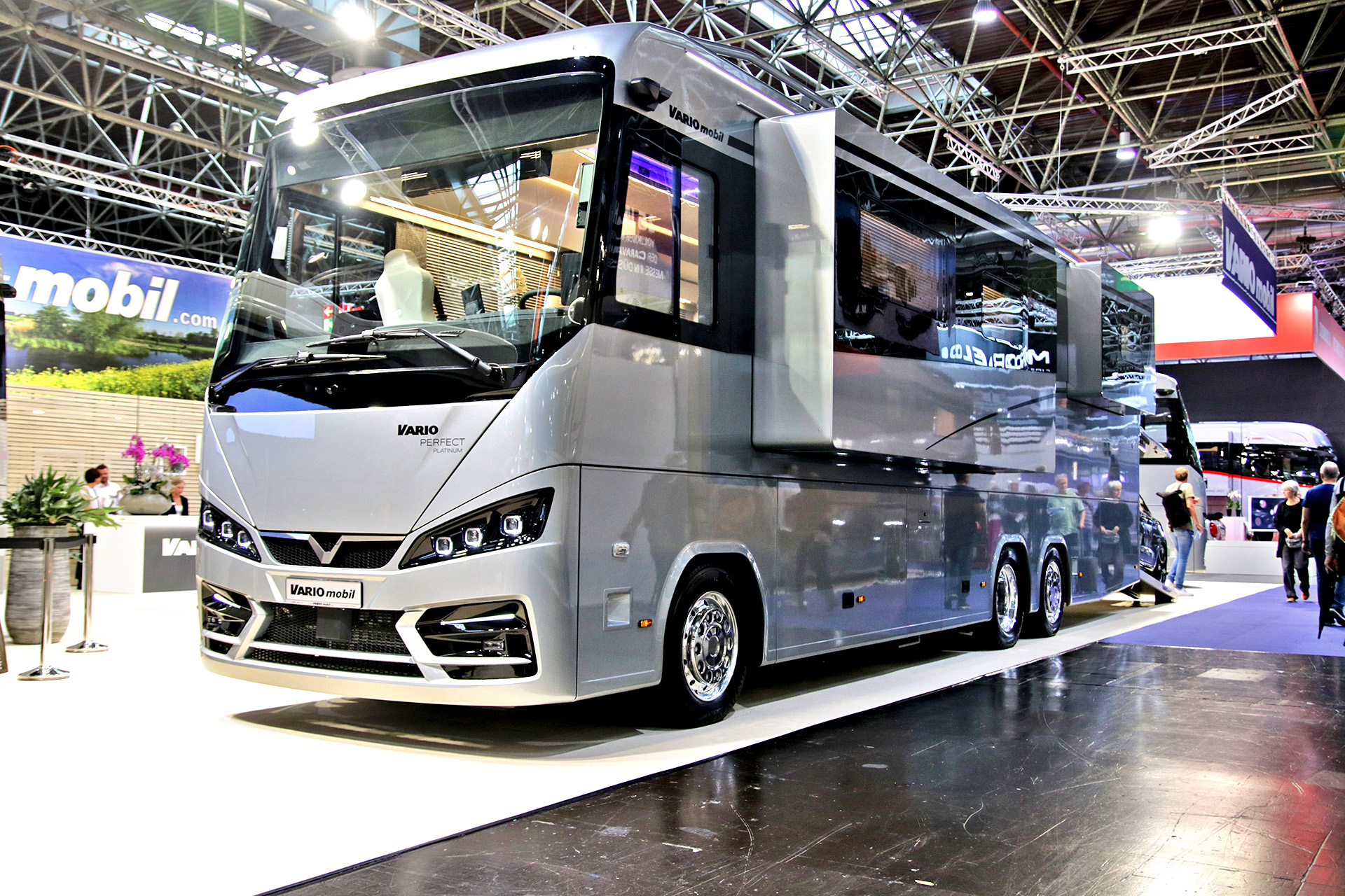 Salon karawaningu_vario perfect