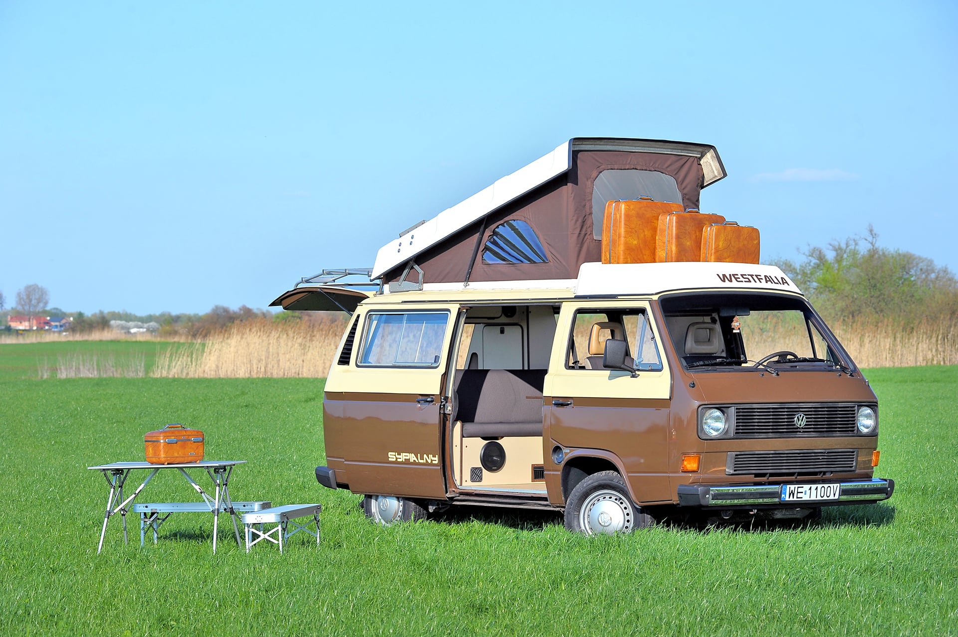 volkswagen-westfalia-kamper-na-lace