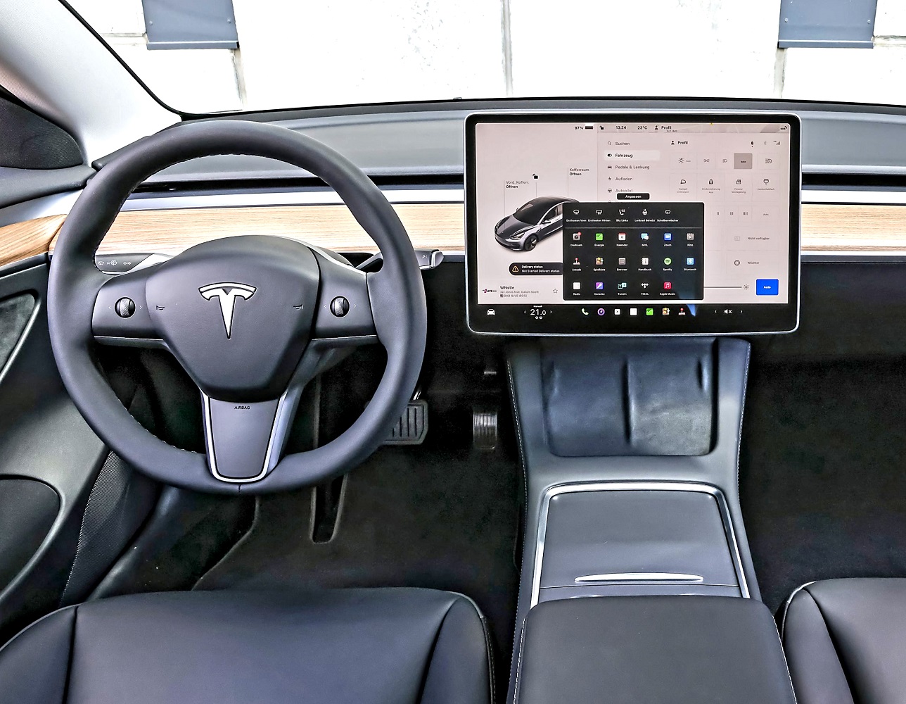 Tesla_DL_001_Test systemow obslugi