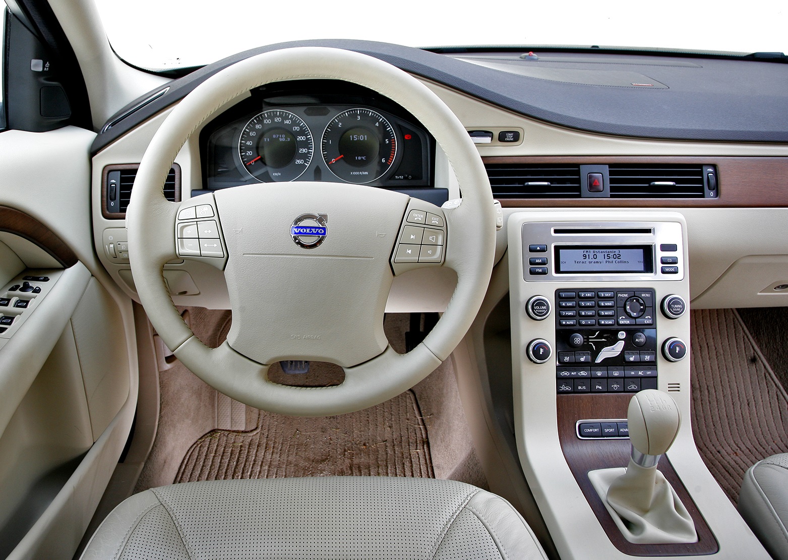 volvo v70 deska luksusowe uzywane kombi