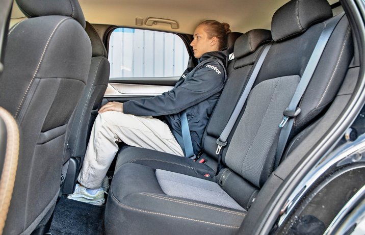 Mazda CX-60 3.3 e-Skyactiv D 200 KM 2WD – kanapa z pasażerem