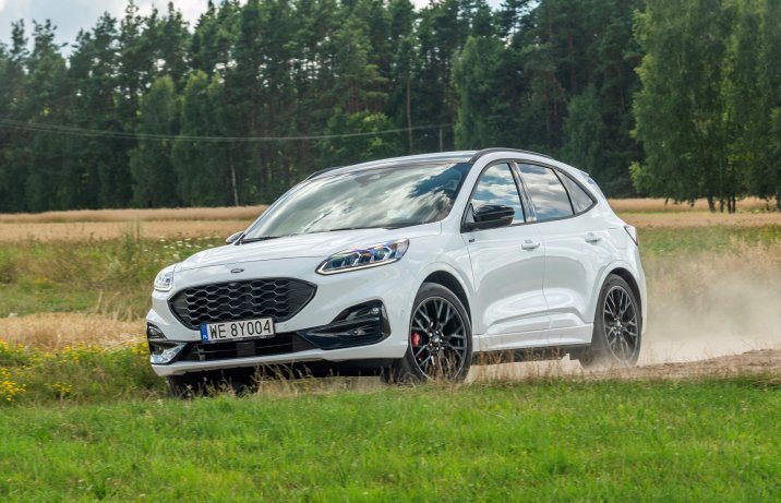 Ford Kuga - przód