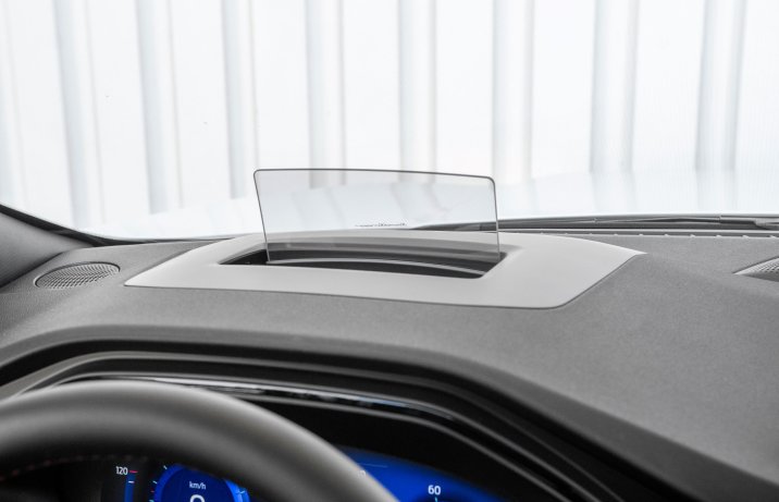 Ford Kuga - ekran head-up