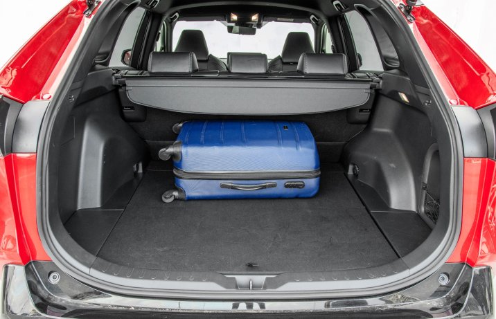 Toyota RAV4 - bagażnik