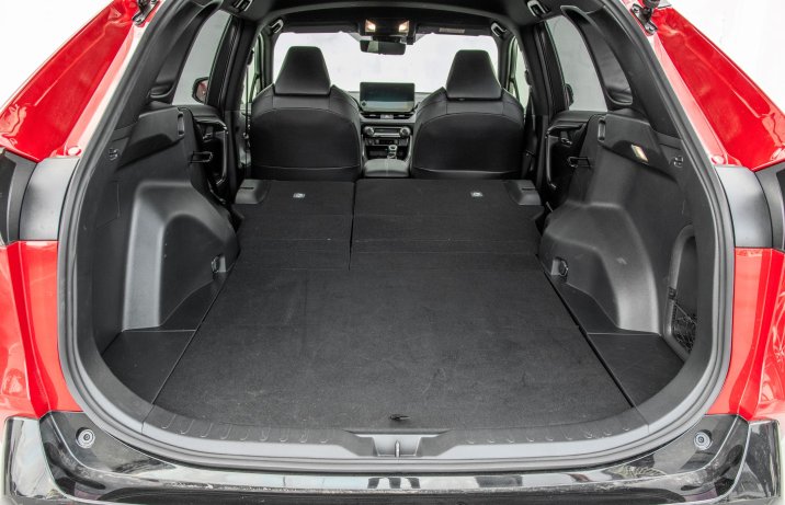 Toyota RAV4 - bagażnik