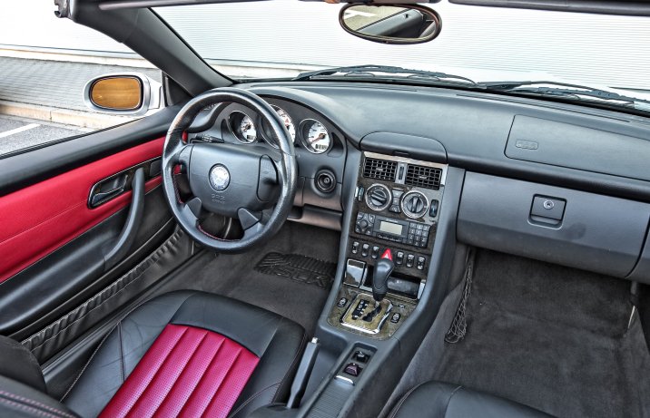Mercedes SLK (R170) – wnętrze, deska rozdzielcza