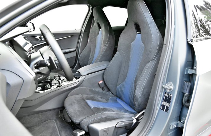 BMW 128ti (2023) - test - fotele
