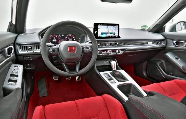 Honda Civic Type R (2023) – zdjęcia – kokpit