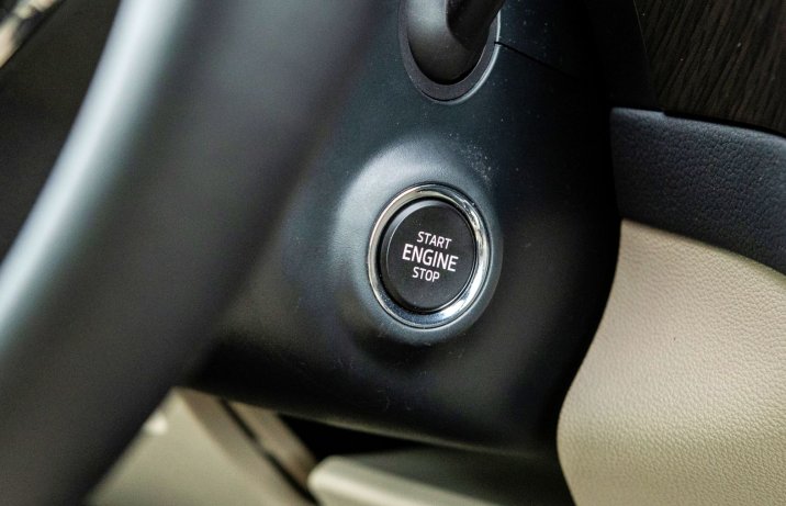 Skoda Kodiaq 1.5 TSI DSG Style – przycisk uruchamiania i wyłączania silnika