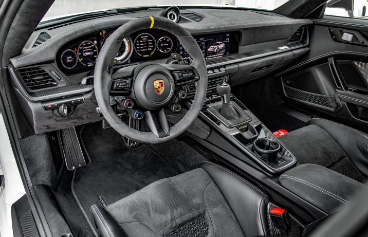 Porsche 911 GT3 RS (992) – deska rozdzielcza