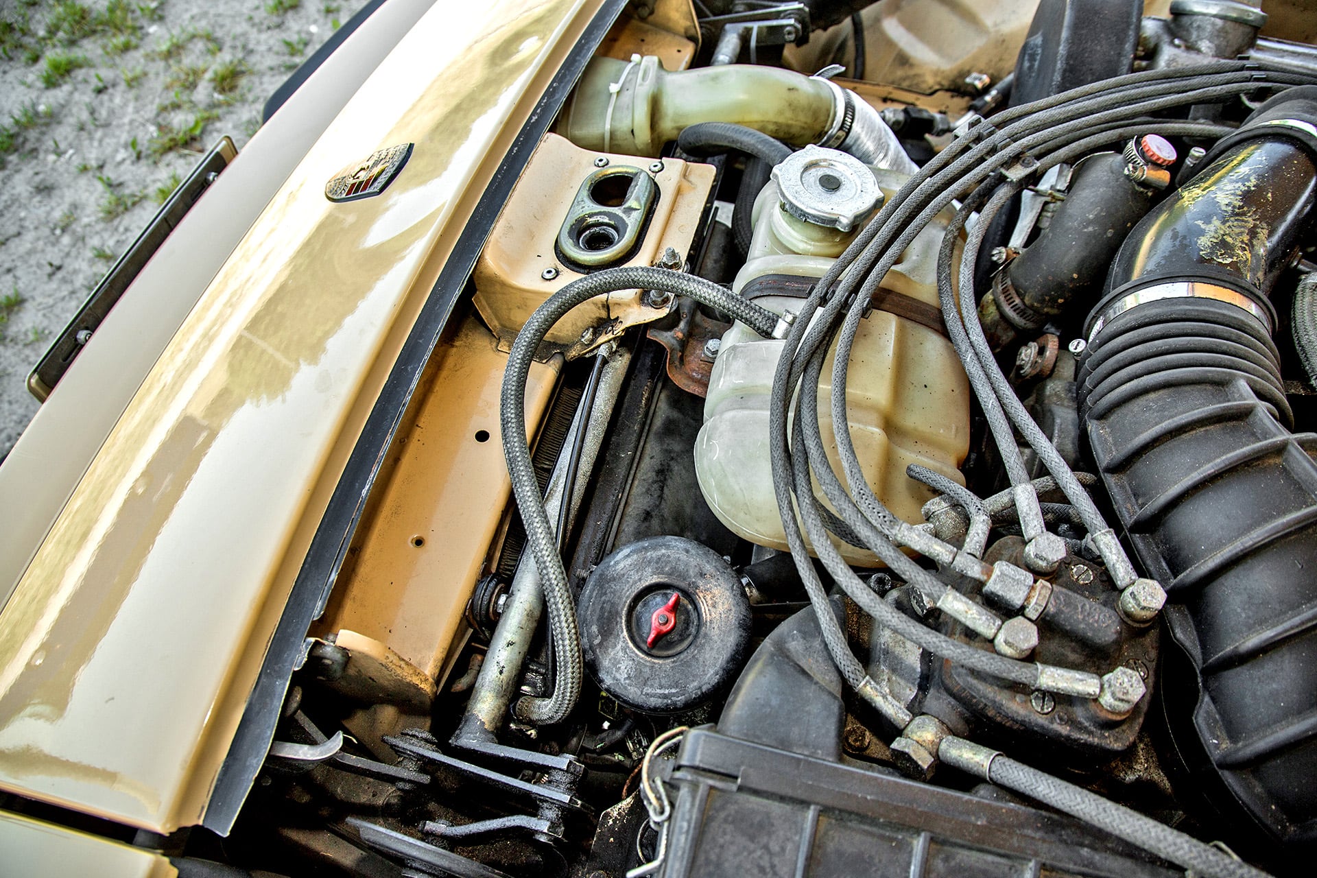 Porsche 924 chłodnica