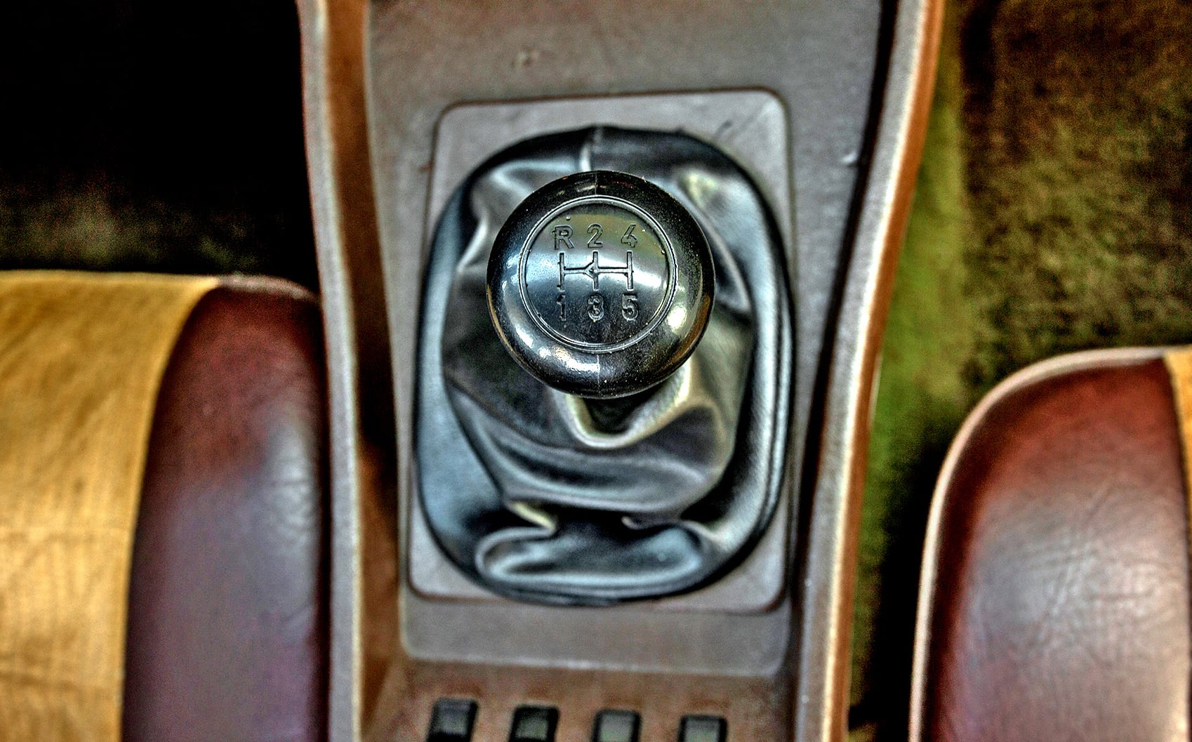 Porsche 924 dźwignia zmiany biegów