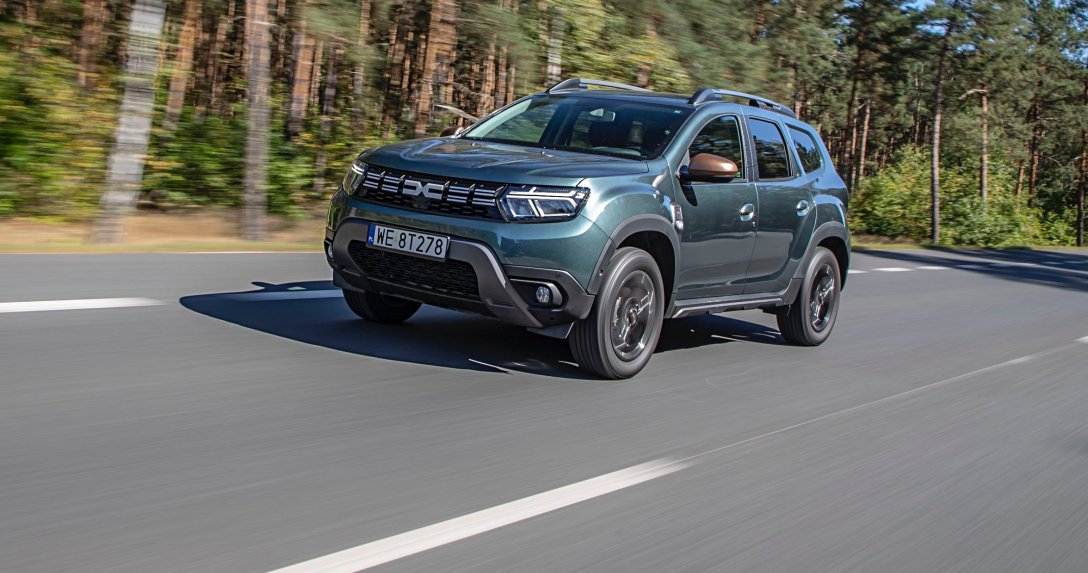 Dacia Duster ECO-G 100 Extreme – przód w ruchu
