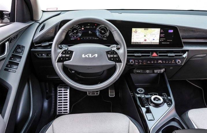 Kia Niro - kokpit