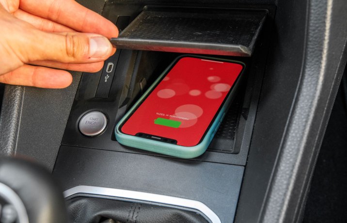 Ford Tourneo Connect - ładowarka