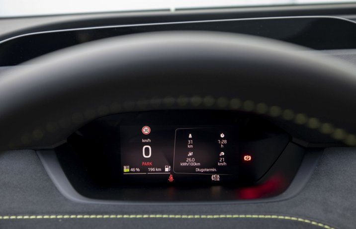 Skoda Enyaq Coupe RS – cyfrowe wskaźniki