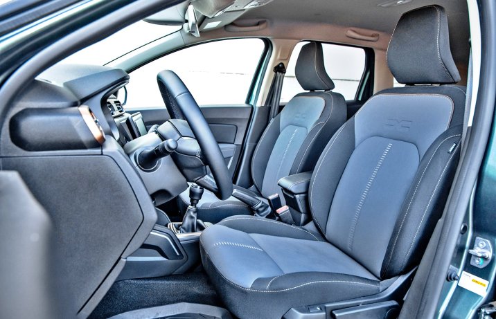 Dacia Duster ECO-G 100 Extreme – wnętrze, fotele