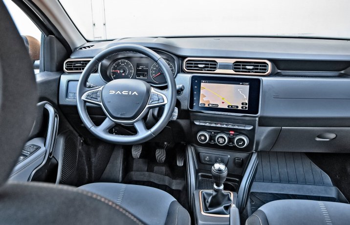 Dacia Duster ECO-G 100 Extreme – wnętrze, deska rozdzielcza