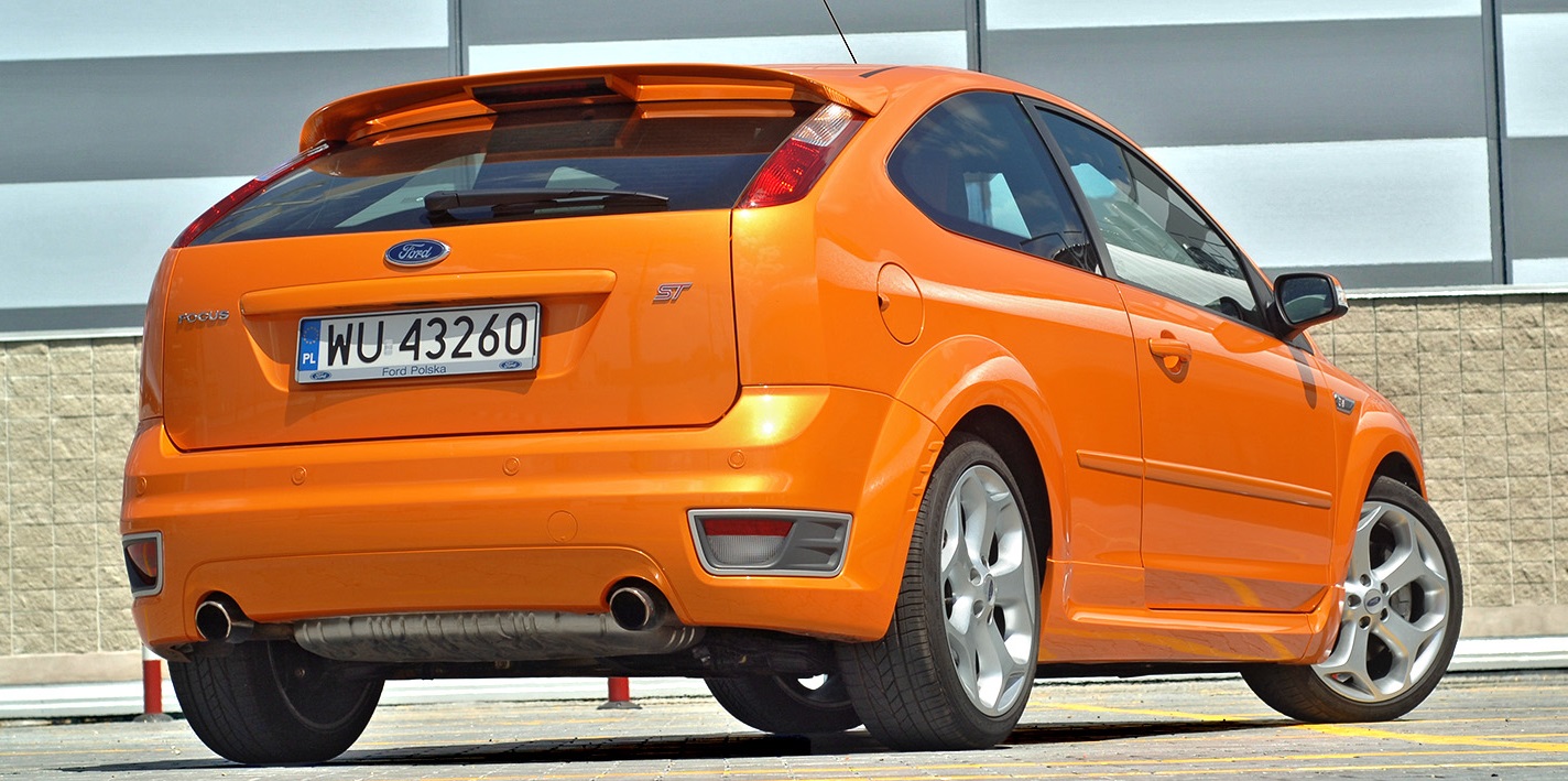 uzywane trzydrzwiowe kompakty_ford fiesta