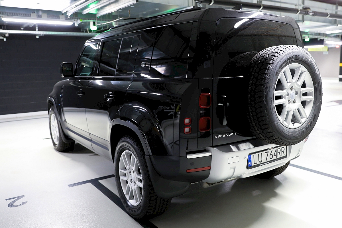 Land Rover Defender SOK_02