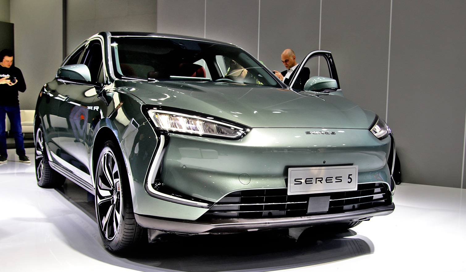 chinskie marki w europie_seres