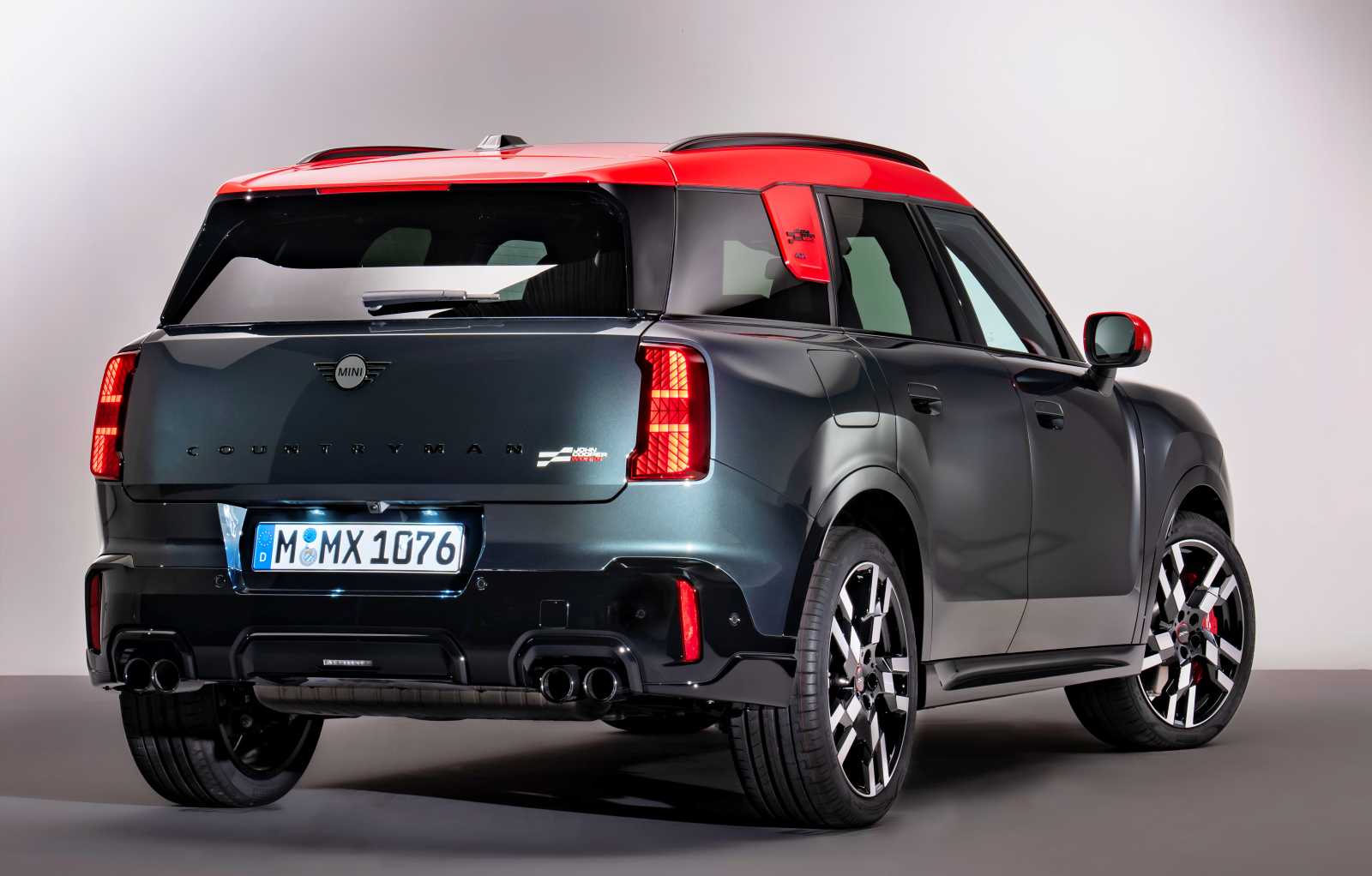mini-john-cooper-works-countryman-tyl