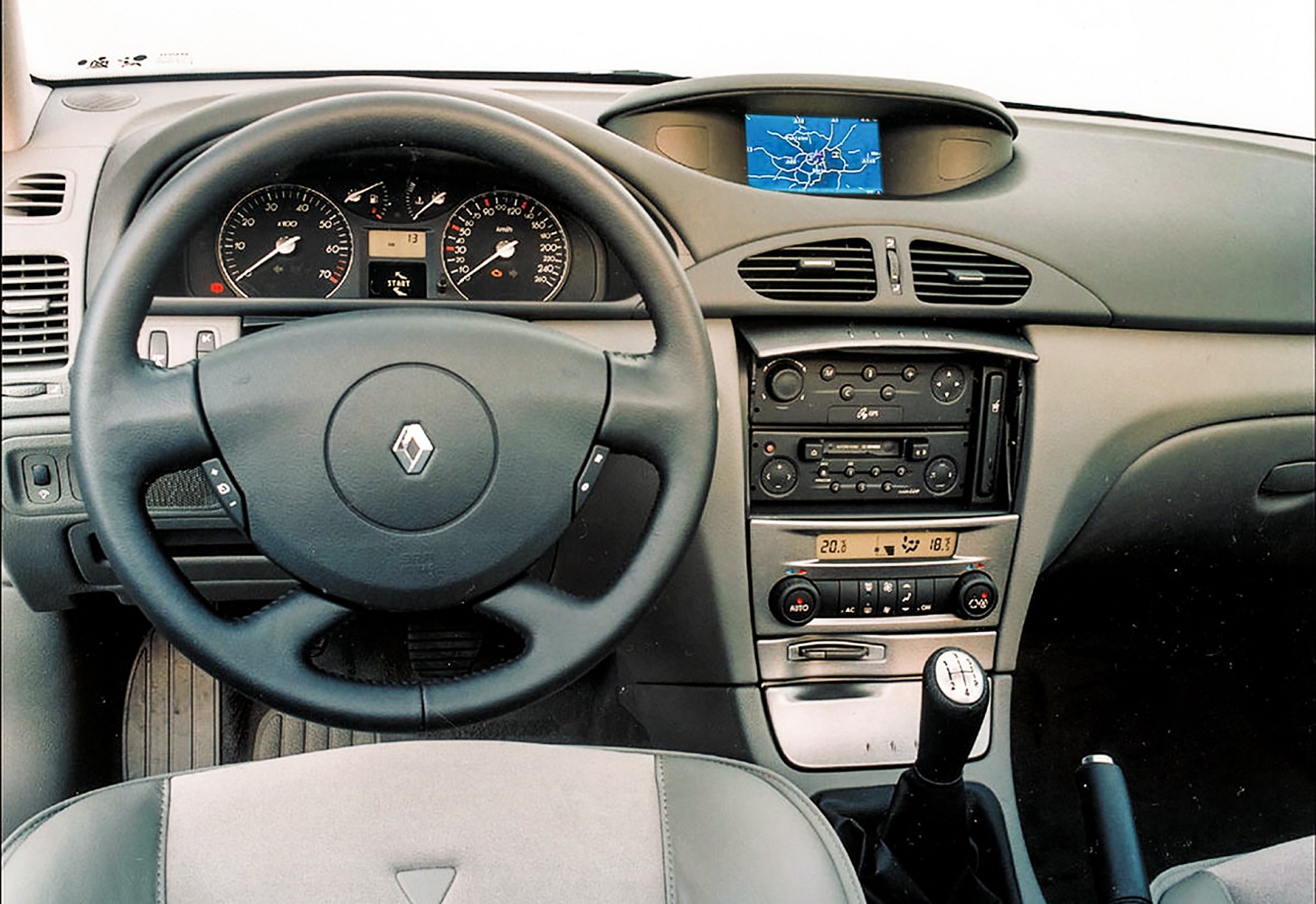 uzywane bezpieczne_renault laguna deska