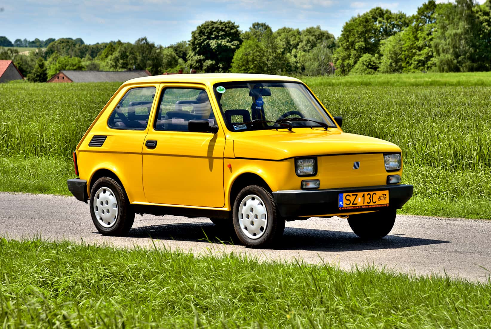 fiat 126p przód i bok