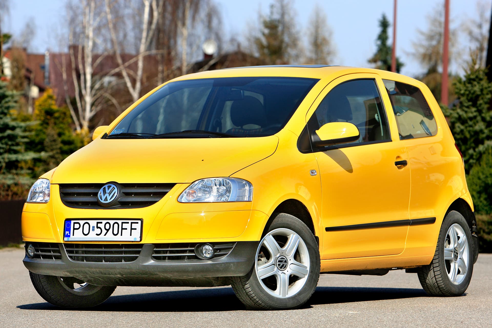 volkswagen fox przód bok