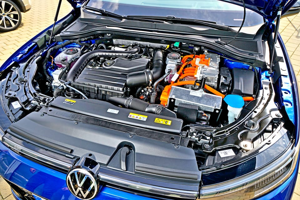 Volkwagen Passat B9 silnik