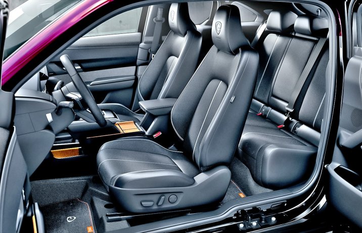 Mazda MX-30 R-EV – wnętrze, fotele