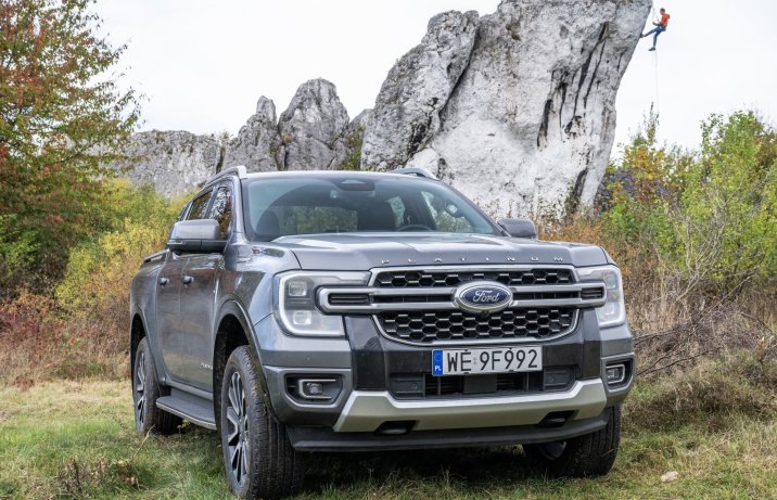 Ford Ranger - przód