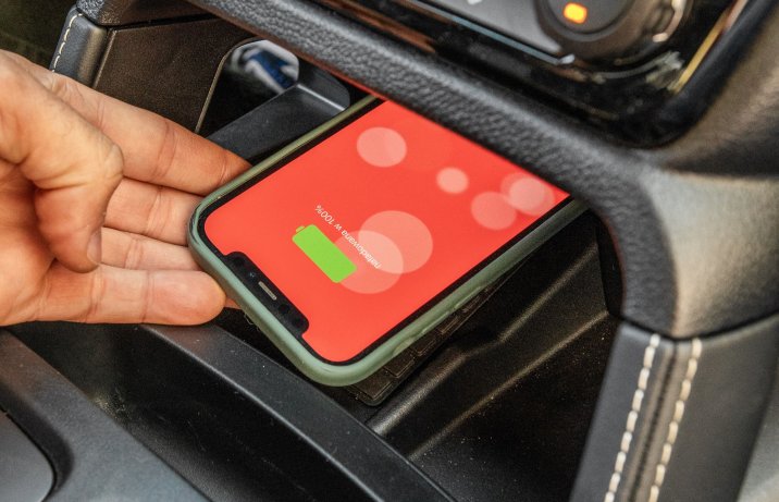 Ford Ranger - ładowarka