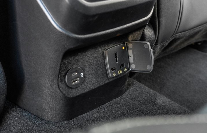 Ford Ranger - tył konsoli