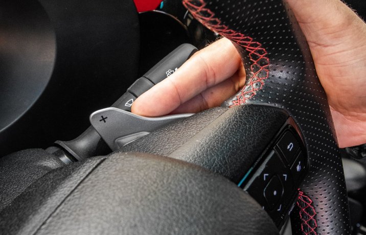 Toyota Hilux - łopatka