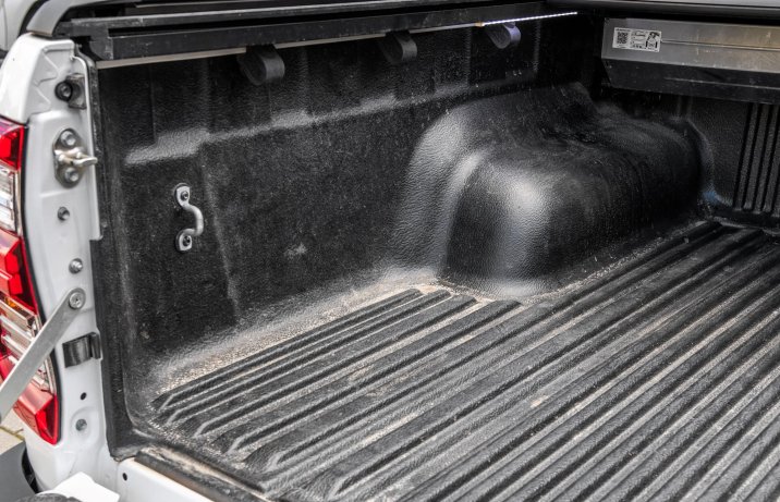 Toyota Hilux - burta