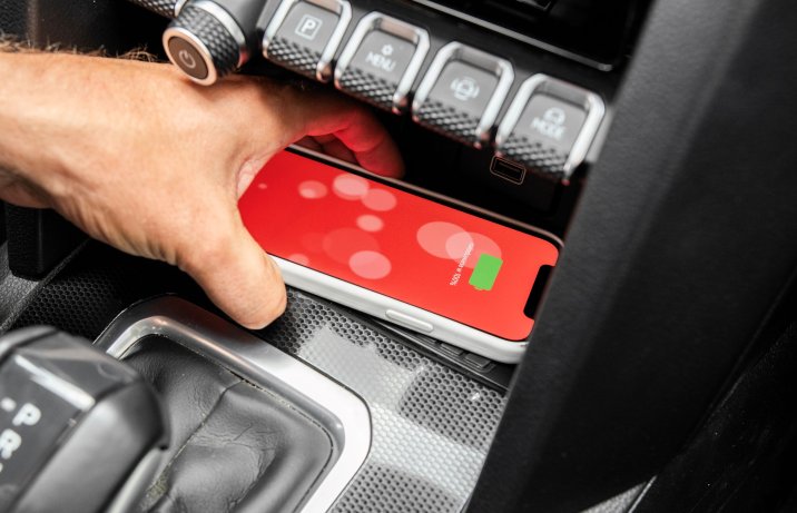 Volkswagen Amarok - ładowarka