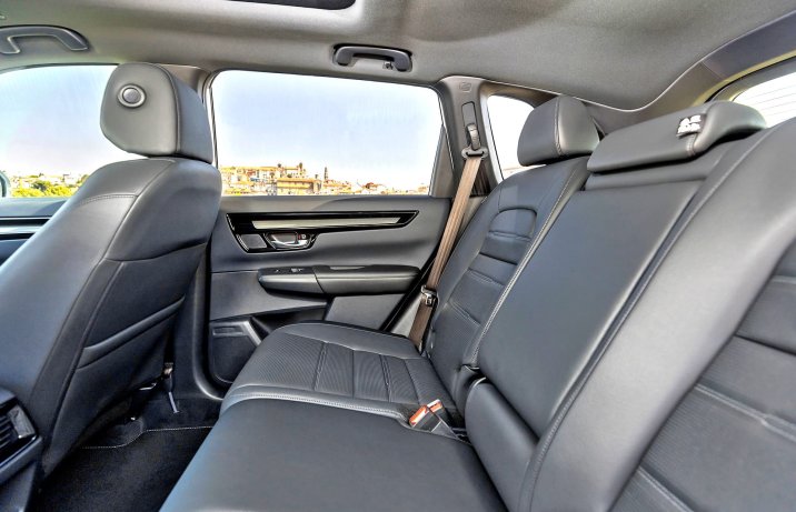 Honda CR-V 2023 – kanapa