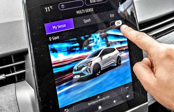 Renault Clio E-Tech 145 full hybrid techno – tryby jazdy