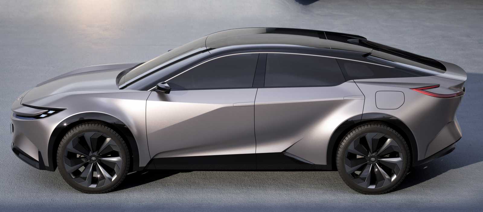 toyota-sport-crossover-concept-bok