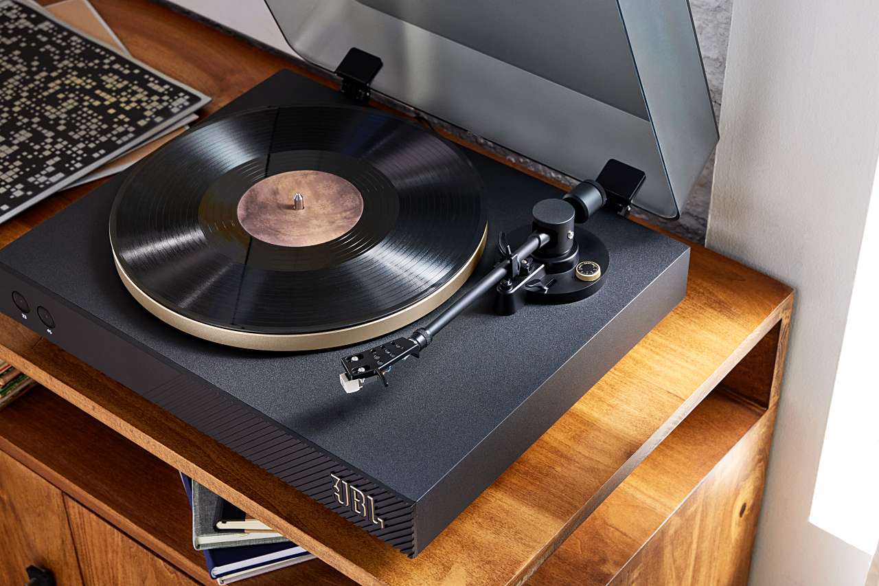 JBL Spinner BT 3